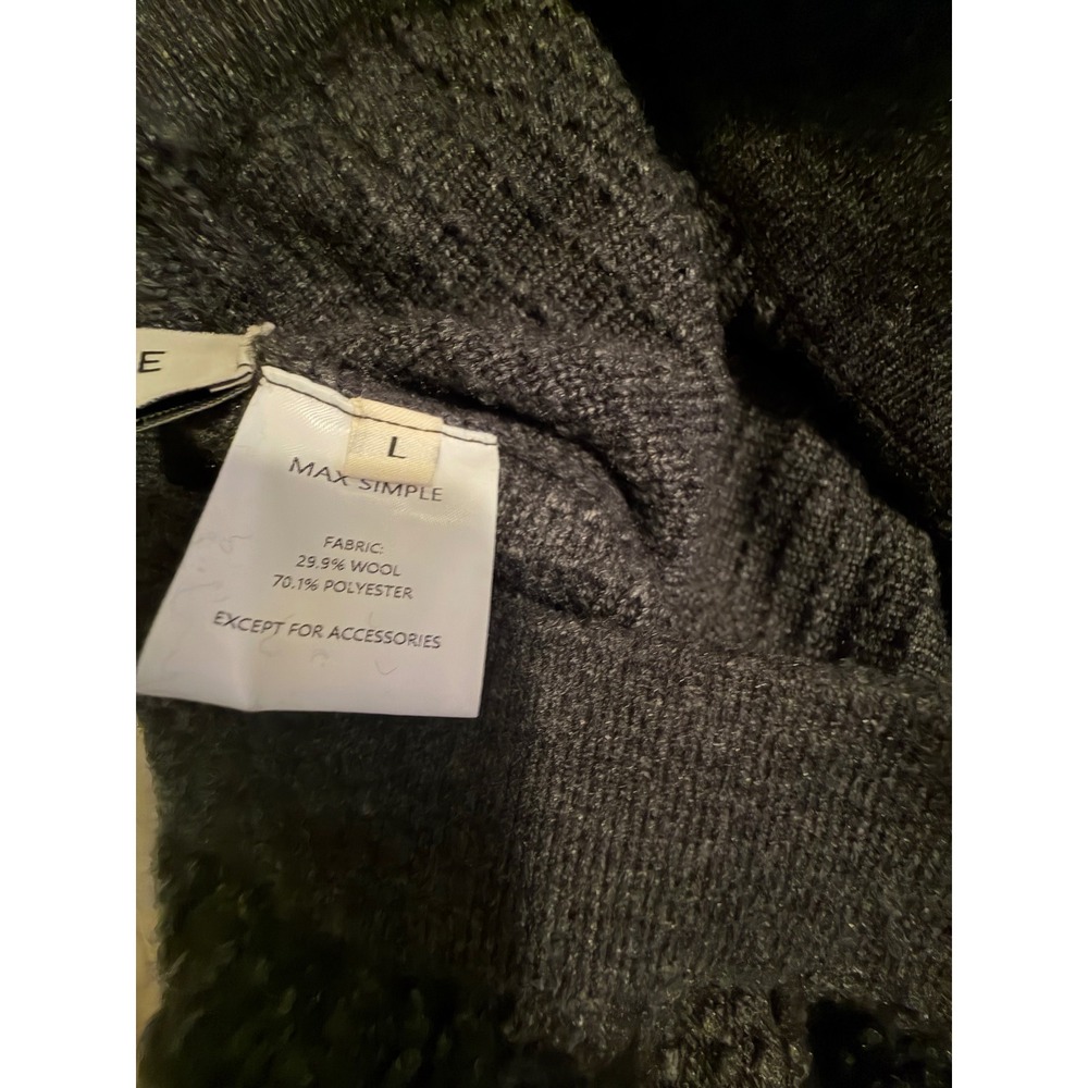 Max Simple NWT SIZE Large - Picture 12 of 14